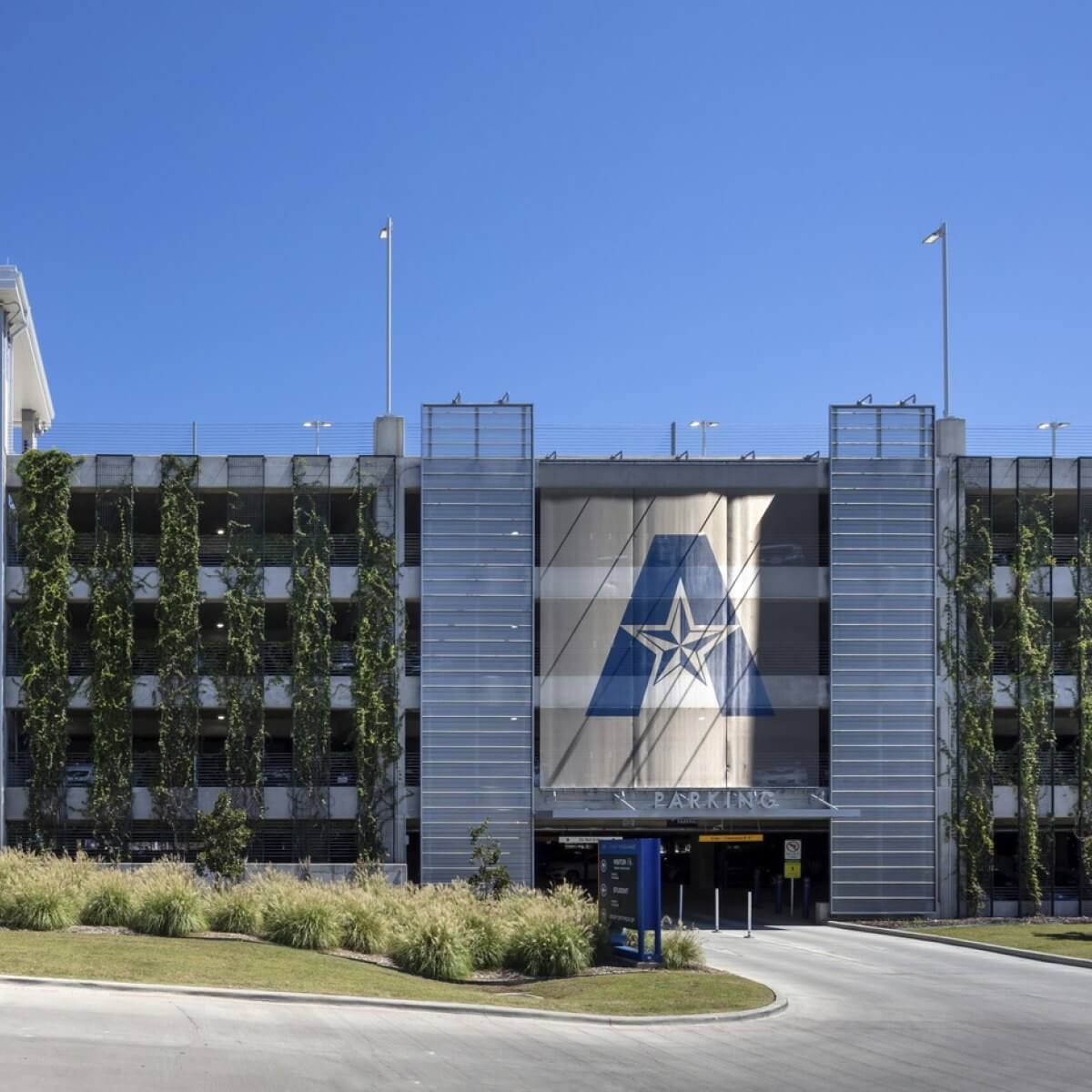 The University of Texas at Arlington, West Campus Parking Garage | Corgan